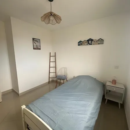 Appartement à La Saint-Pierre-la-Mer (Aude)